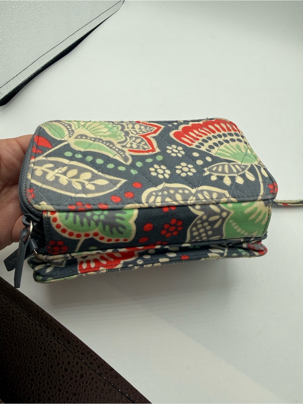 Vera Bradley Nomadic Floral Smart phone wristlet wallet Credit Card - Picture 5 of 5